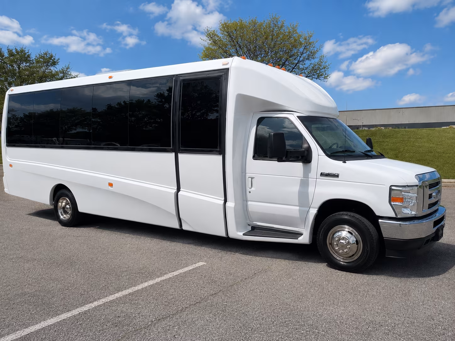 choose the right bus size for your longview team from minibuses to full coaches