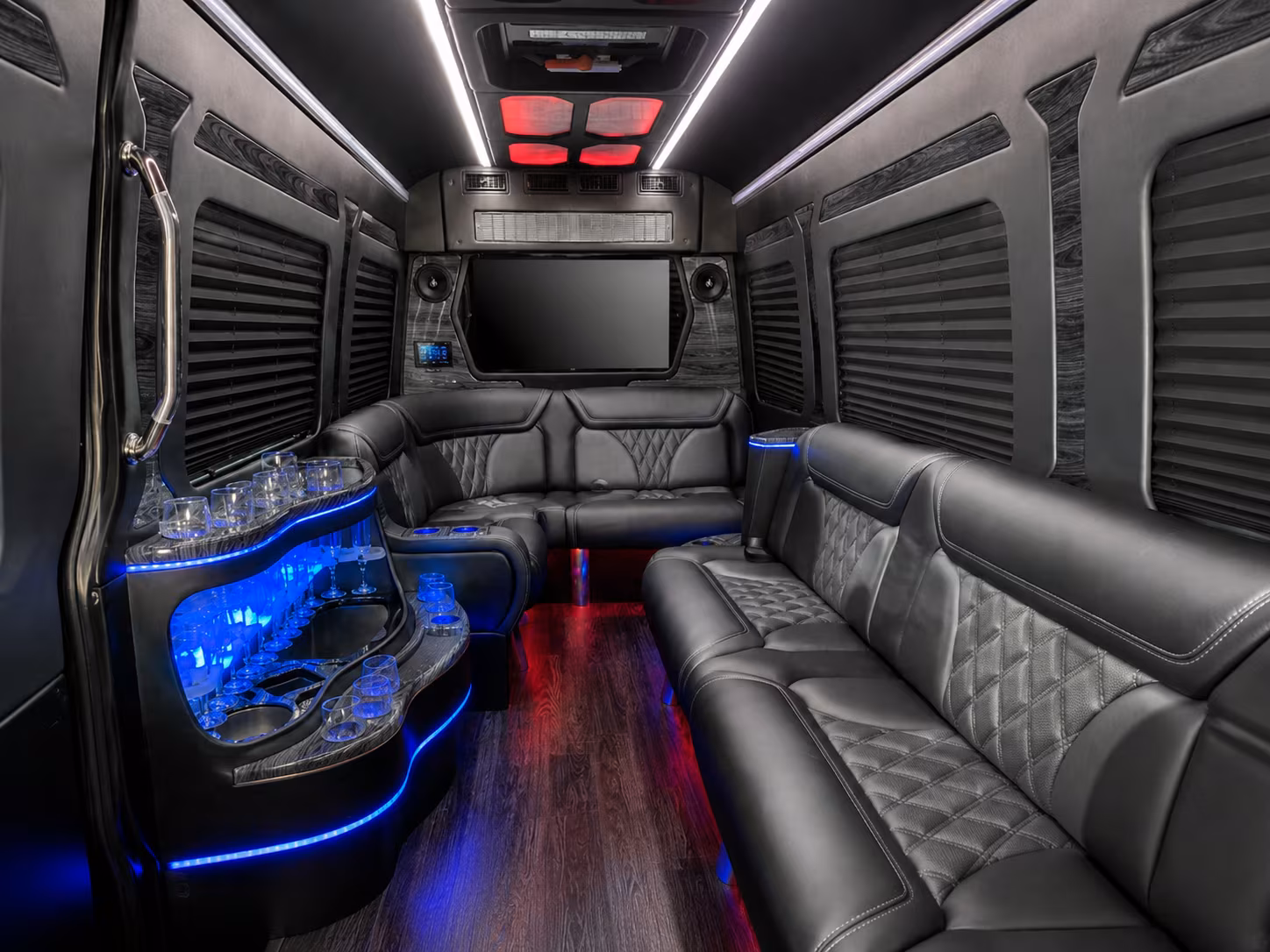 longview 25 passenger party bus